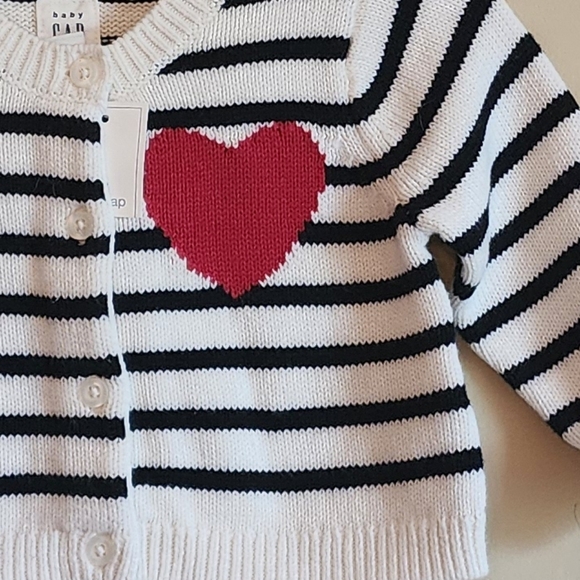 Baby Gap Love stripe button cardigan. Size 6-12 Months NWT - Picture 2 of 4